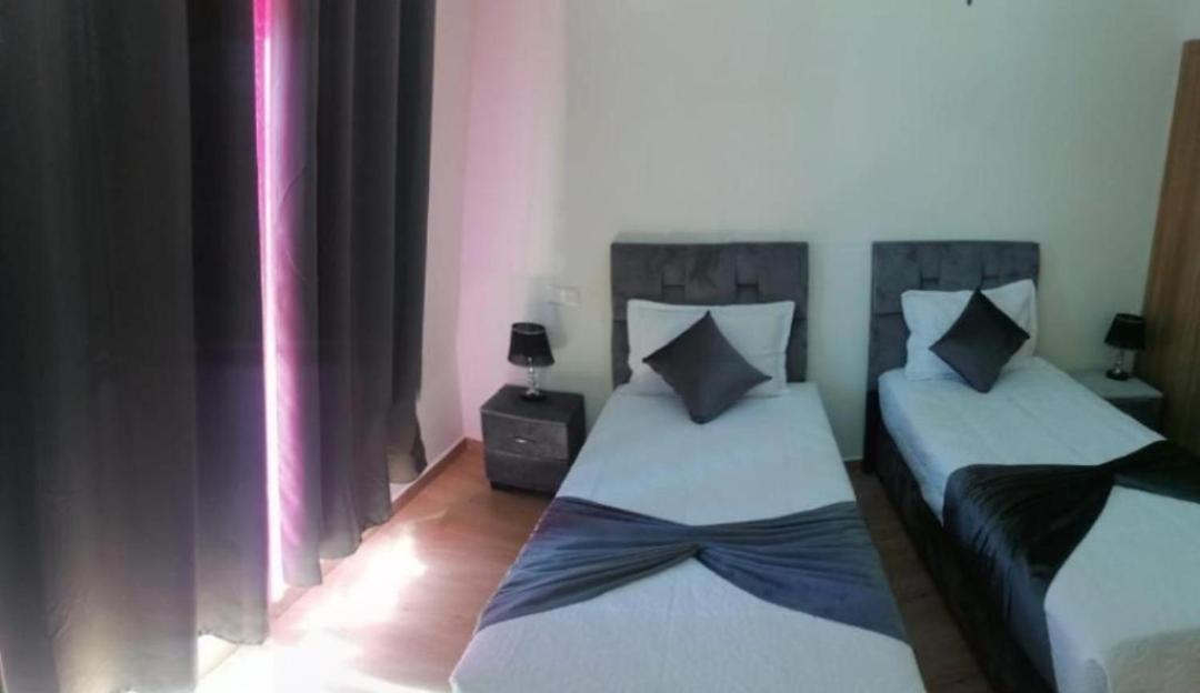 Coralia Avec Piscine En Location Journaliere A Marrakech Apartment *