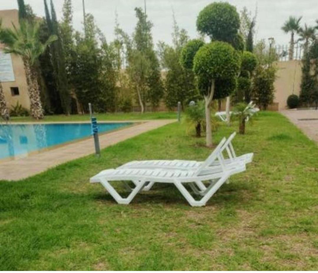Coralia Avec Piscine En Location Journaliere A Marrakech Apartment *